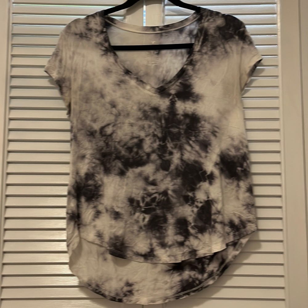 American Eagle soft tie dye tee shirt!